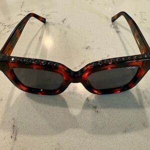 Quay Australia Brown Oversized Sunglasses